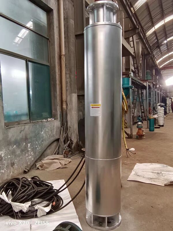 ปั๊มน้ำเสียแบบจุ่มใต้น้ำ WQD450-35-75KW แบบหลายขั้นตอน ดูดจากด้านล่าง พร้อมอัตราการไหล 450 ลบ.ม./ชม. และส่งน้ำได้สูง 35 เมตร